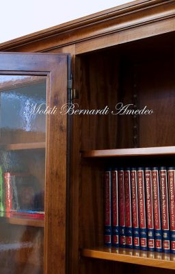 Libreria classica in noce massello smontabile - dettaglio
